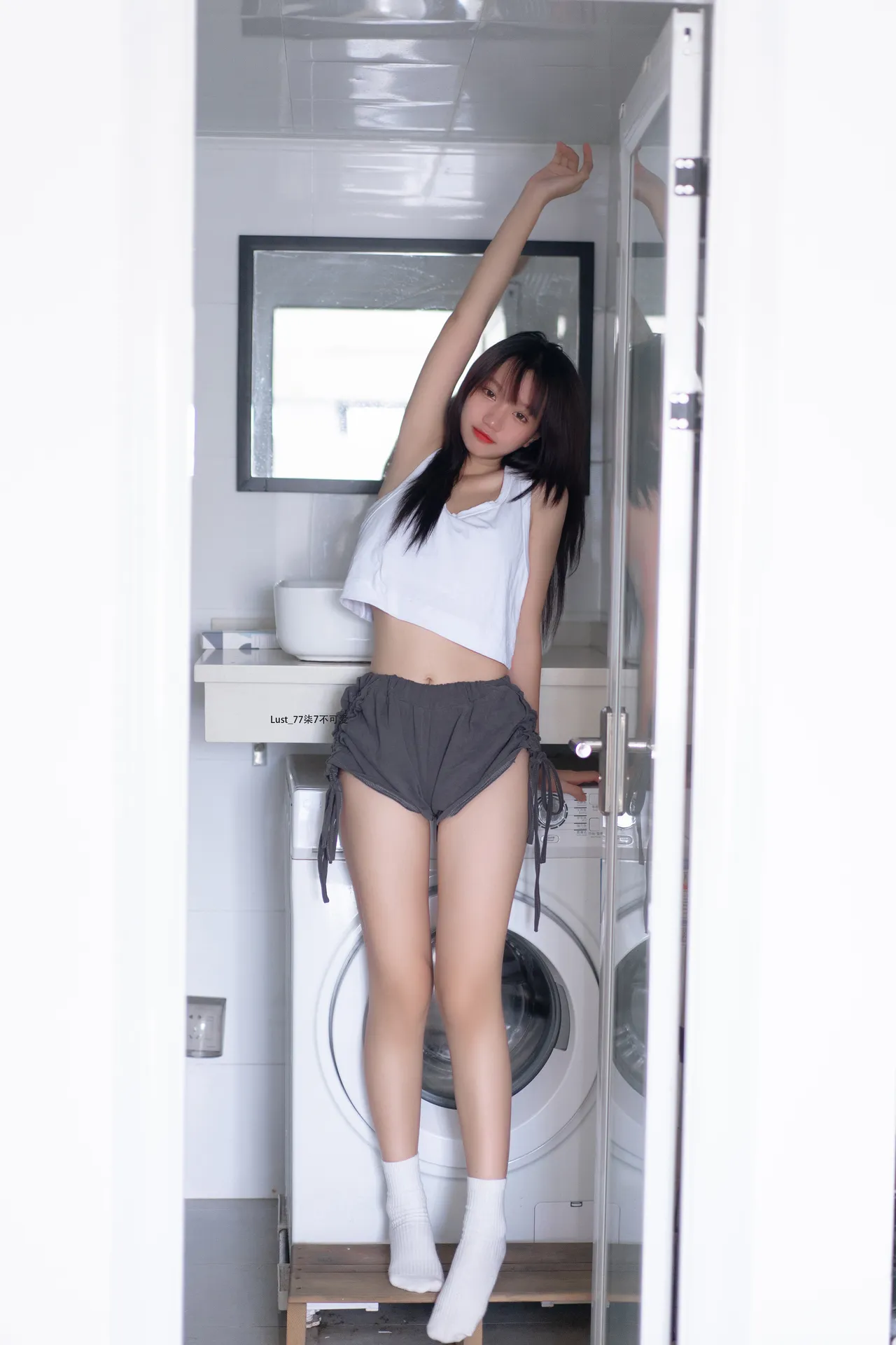 柒柒要乖哦 - 柒柒不可爱 初恋背心 [117P-1.86GB]