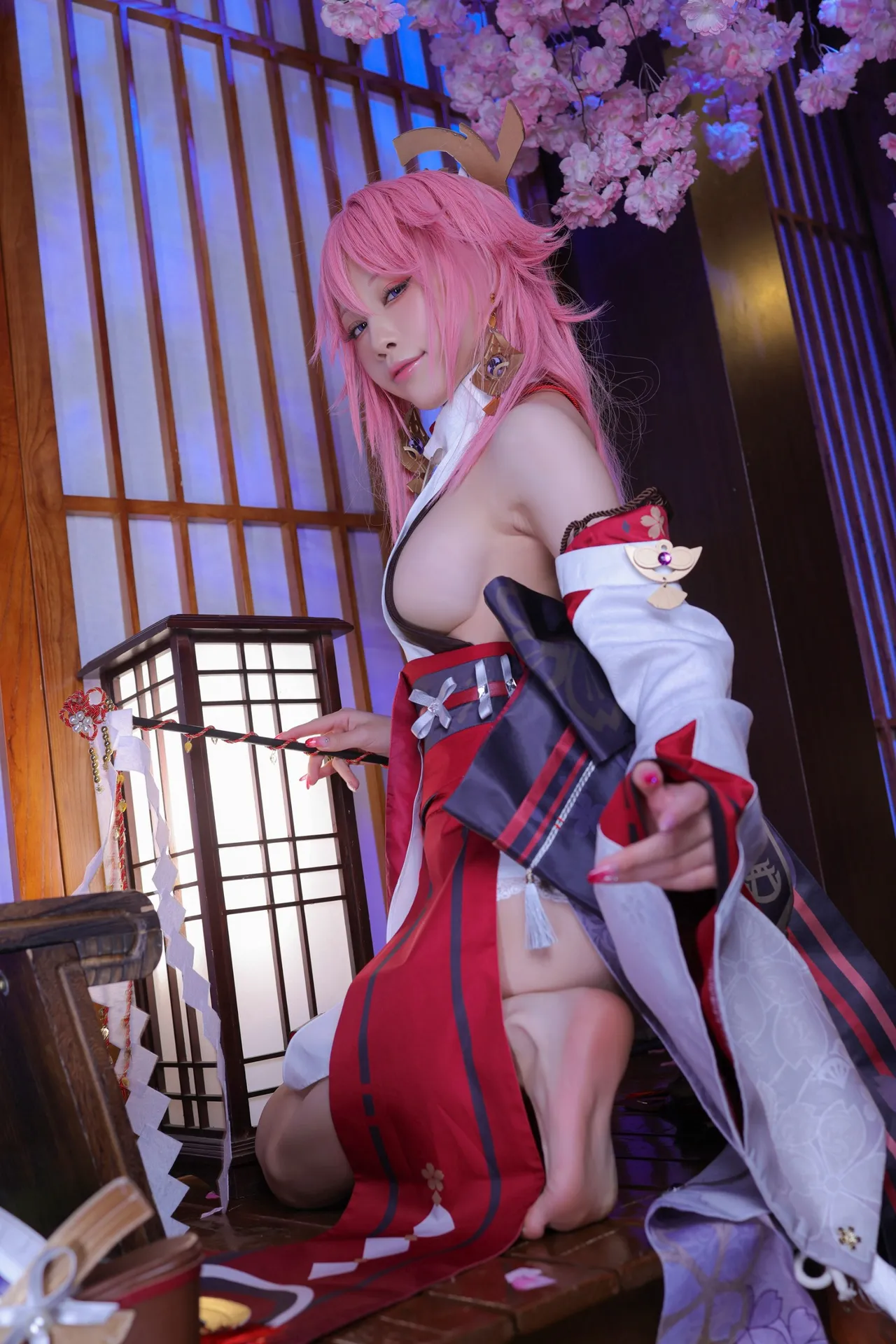 Joyce - Yae Miko [17P-33MB]