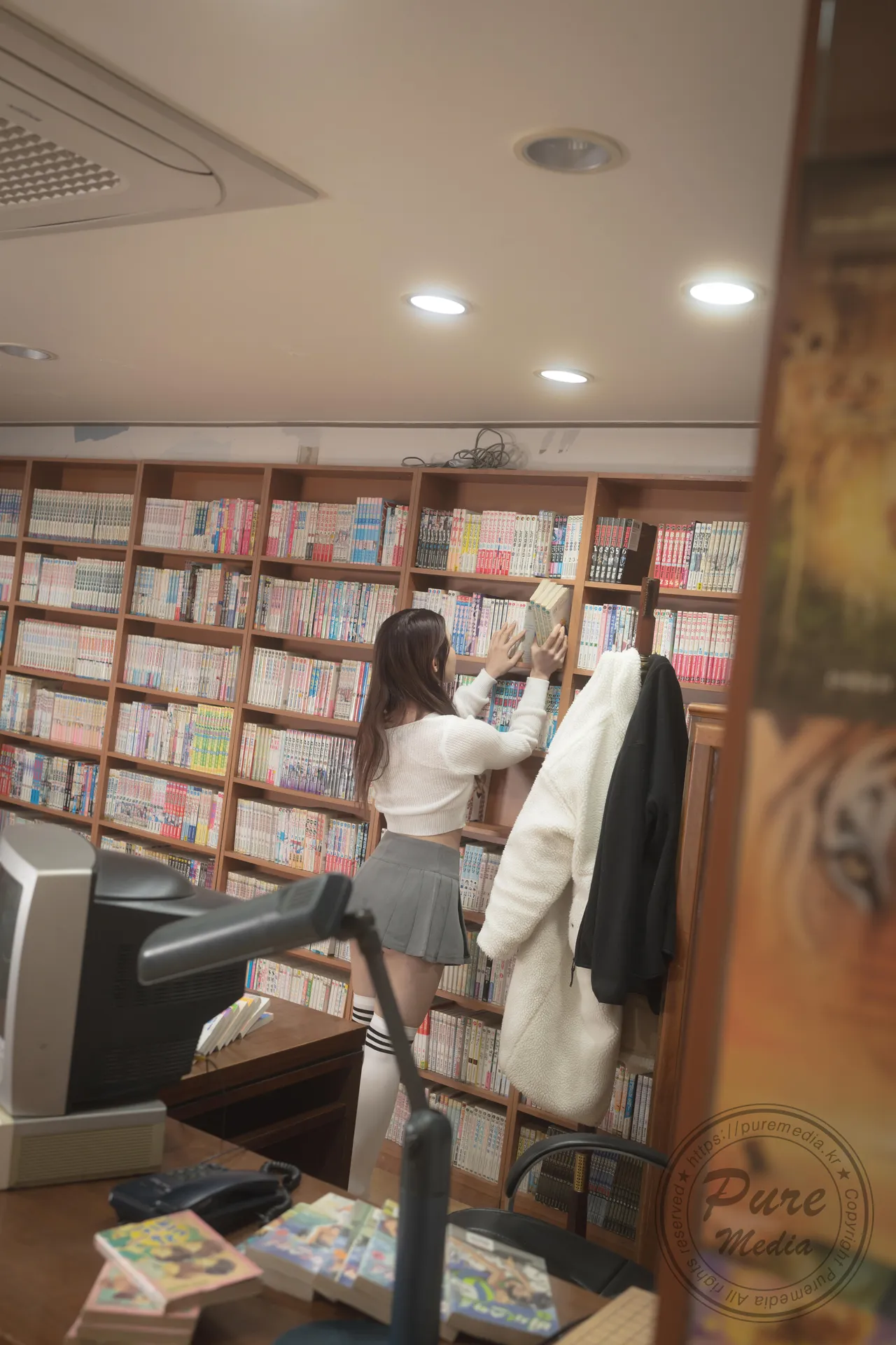 Yeha (예하) - Pure Media 273 Yeha (예하) Dreaming with library girl [201P-453MB]