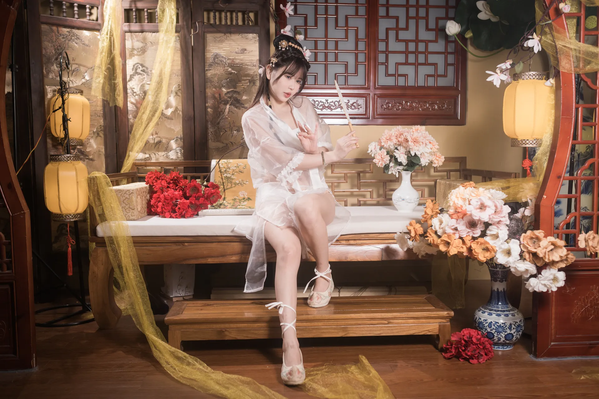 Tina很妖孽呀 – 聂小倩 [92P2V-2.36GB]