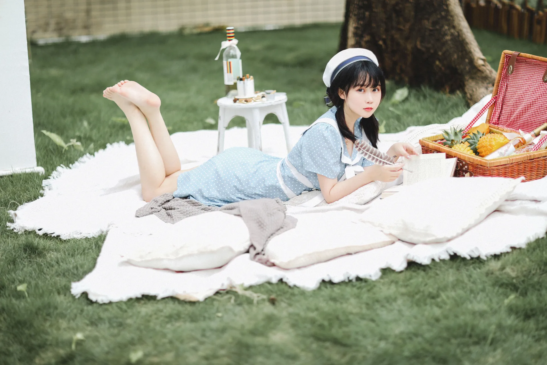 是依酱吖 - 依酱私人拍摄图 [30P-238MB]