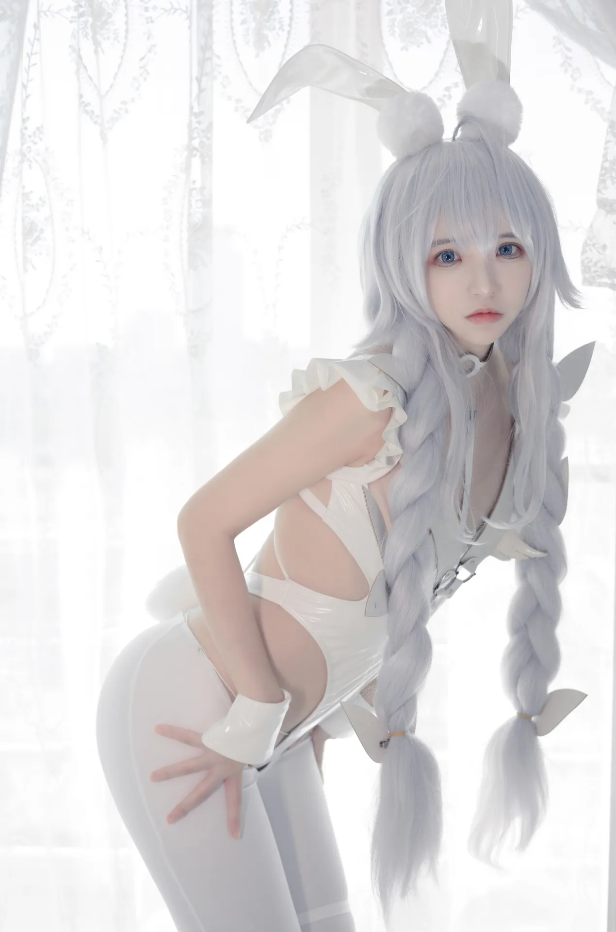 疯猫ss – 恶毒 [21P-313MB]