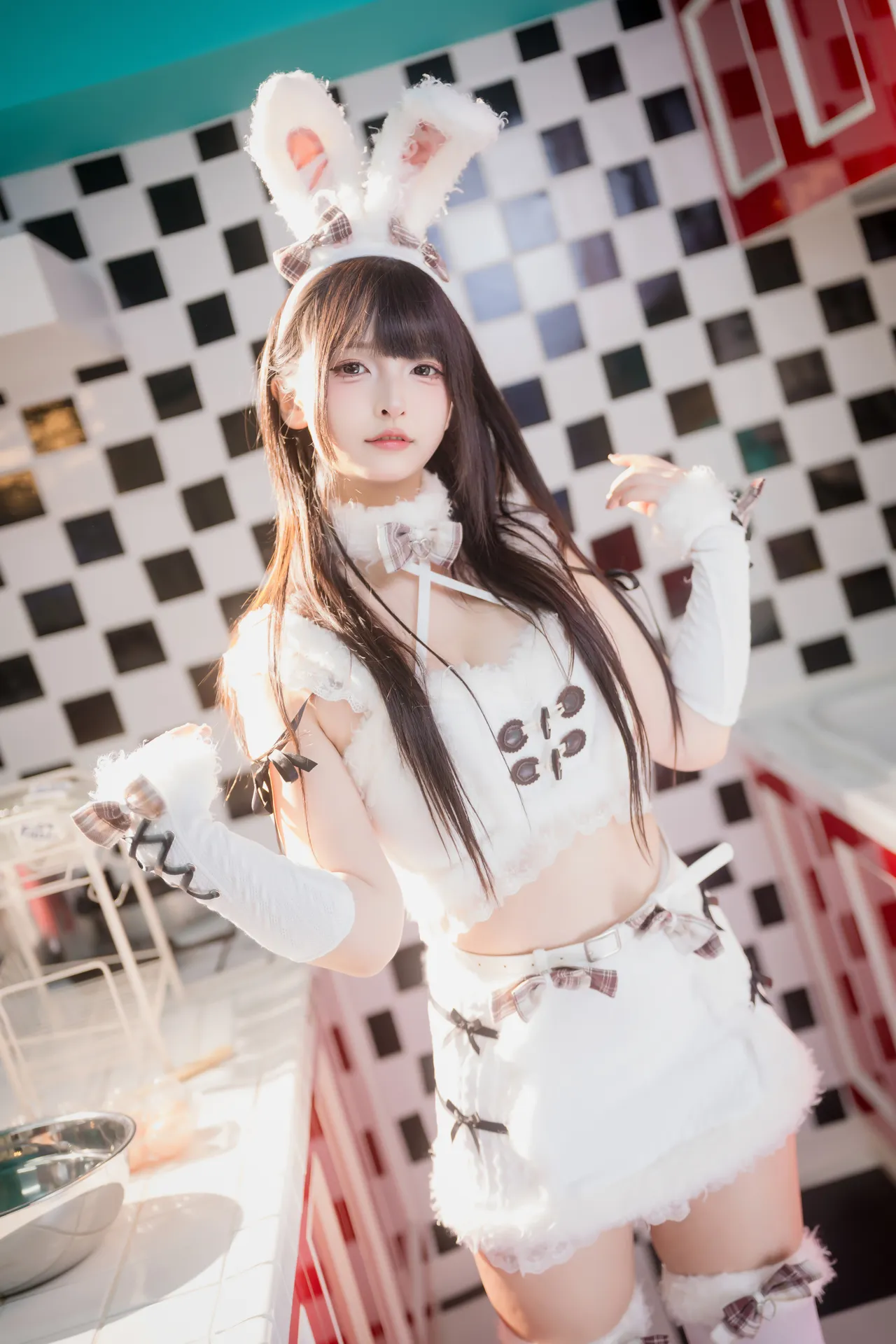 神楽坂真冬 - 毛绒白兔 [75P2V-337MB]