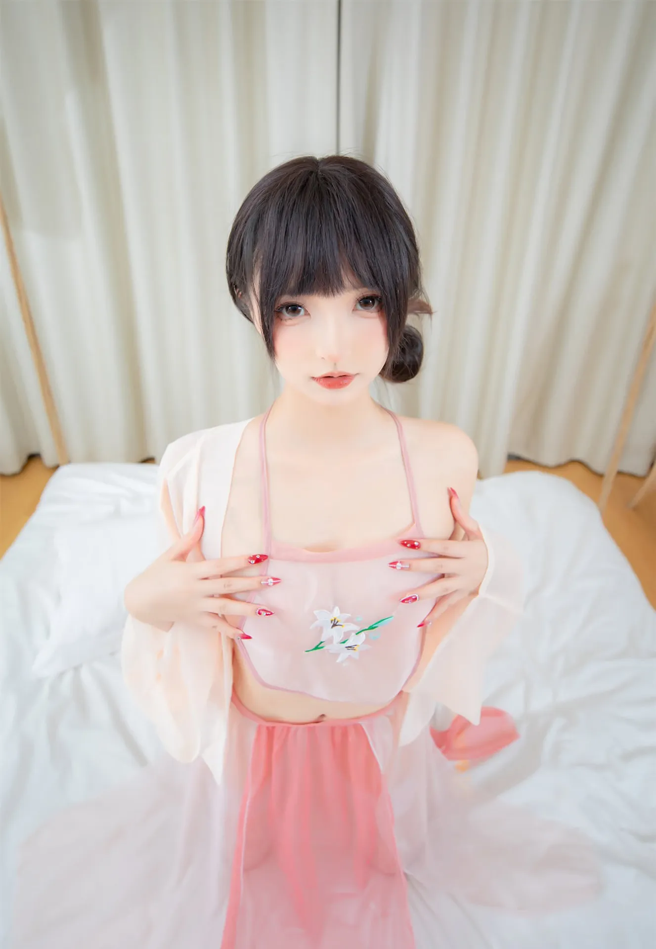 神楽坂真冬 – 小桥流水 [75P2V-217MB]