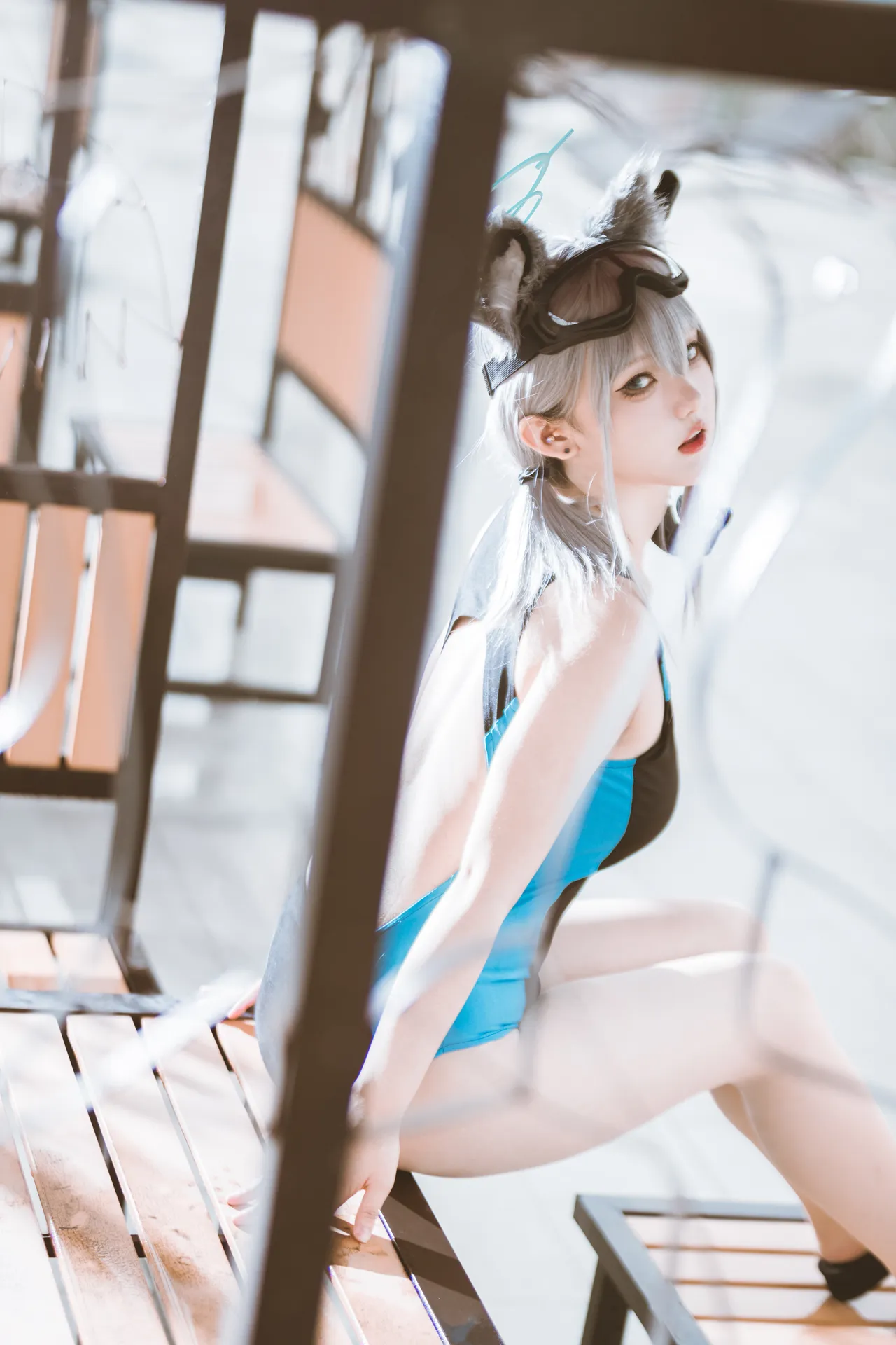 Mercurius-i (露) – 蔚蓝档案 砂狼白子 水着 [15P-140MB]