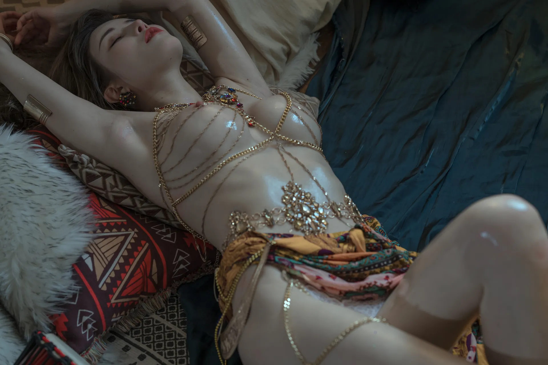 云溪溪 - 神明少女 [43P-480MB]