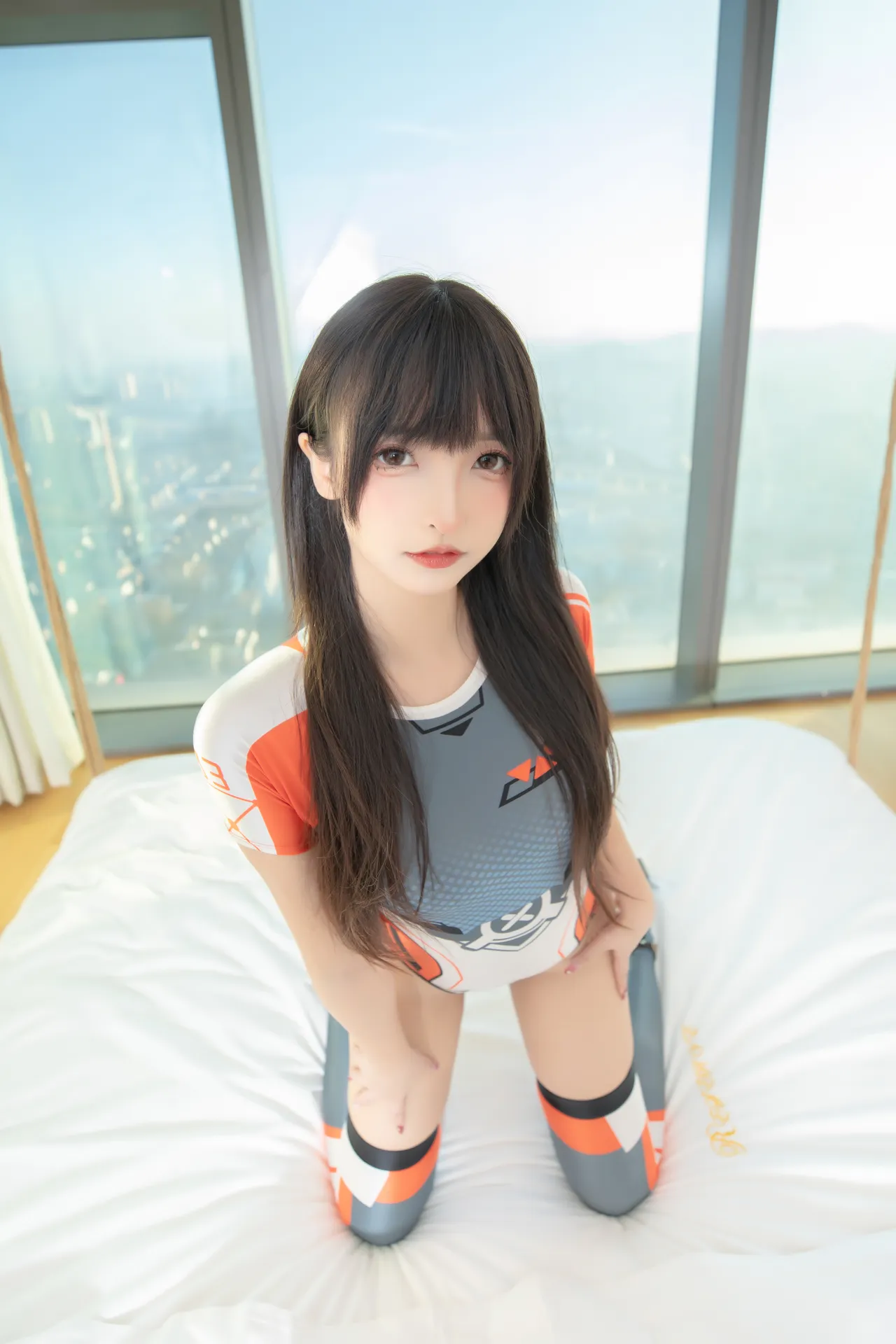 神楽坂真冬 – 危险驾驶 [75P2V-262MB]
