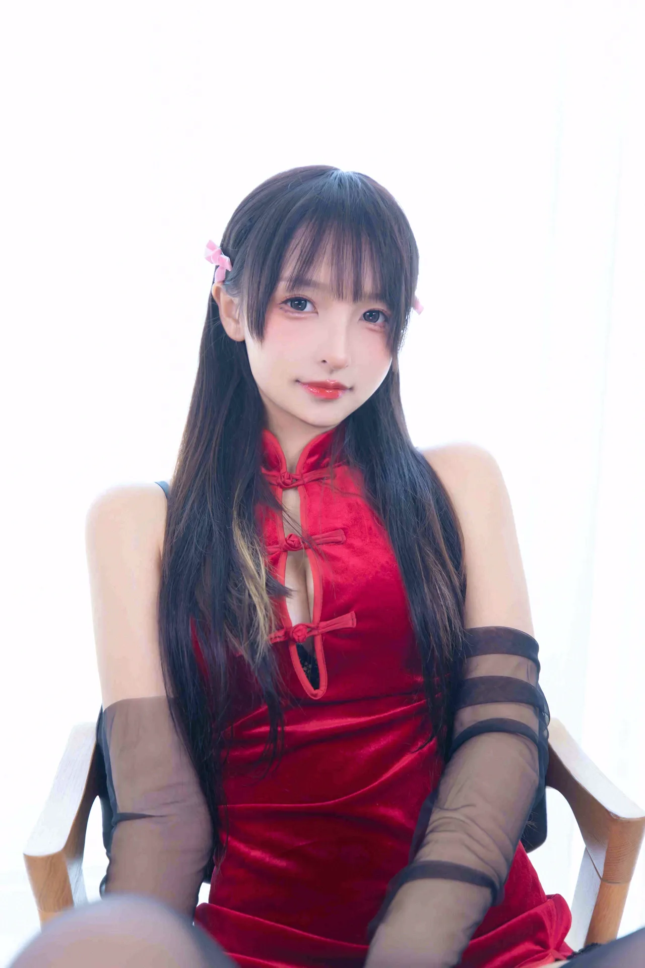 神楽坂真冬 - 甜蜜皮鞭 [75P-189MB]
