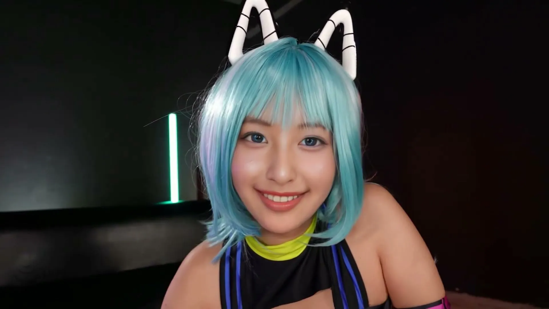 FAYS - 008 电玩兔女郎Cosplay（去码） [0P1V-2.72GB]