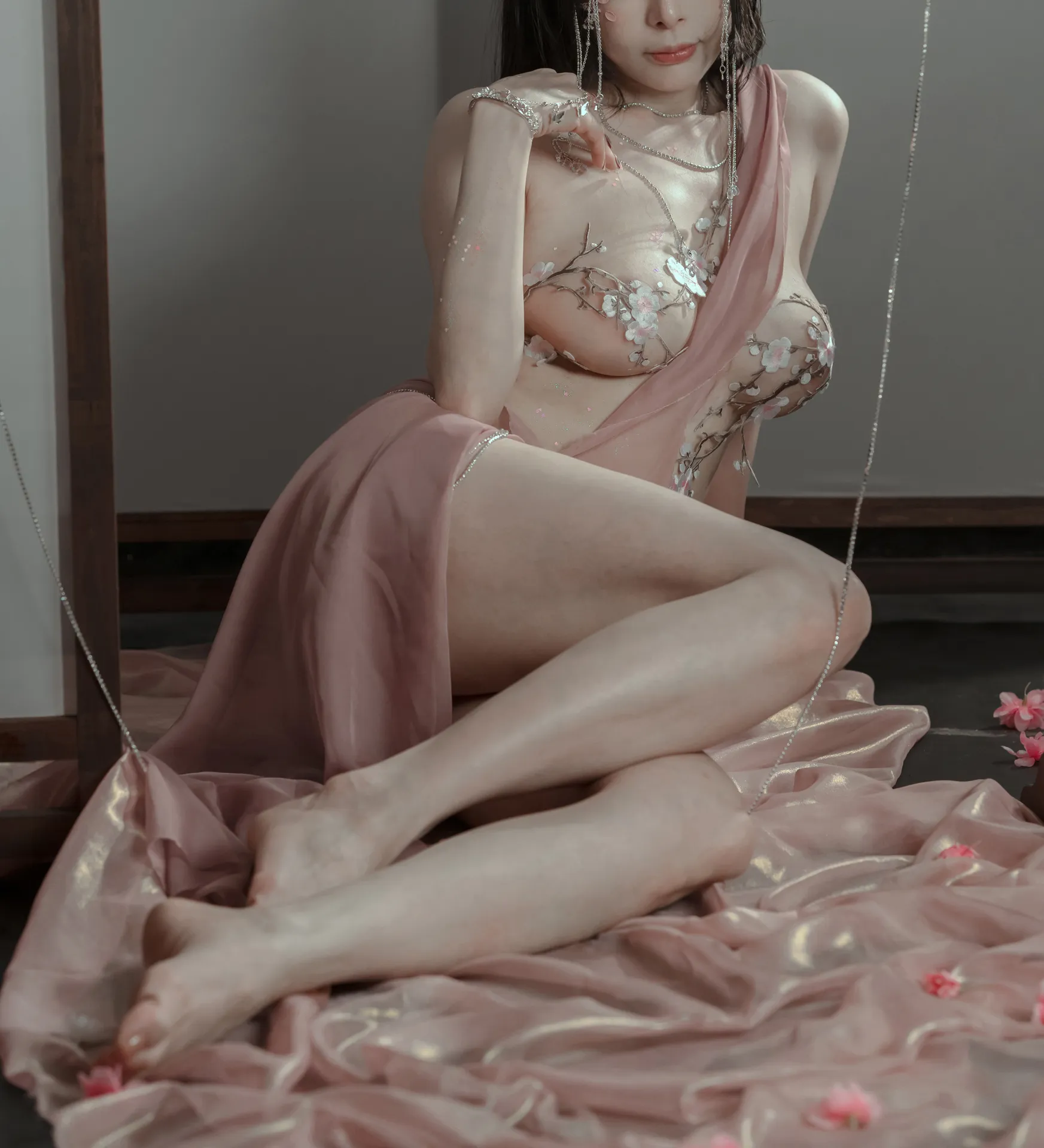秋和柯基 - 粉 桃花神 [34P1V-696MB]