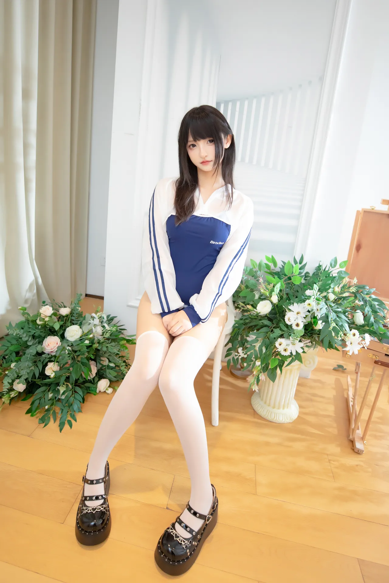 神楽坂真冬 - 夏日泳装 [75P2V-499MB]