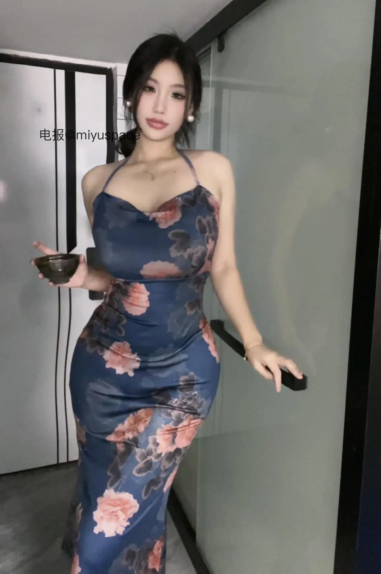 抖音网红 巧麦唛 情趣内衣比基尼骑乘练习合集 [69P60V-3.70GB]