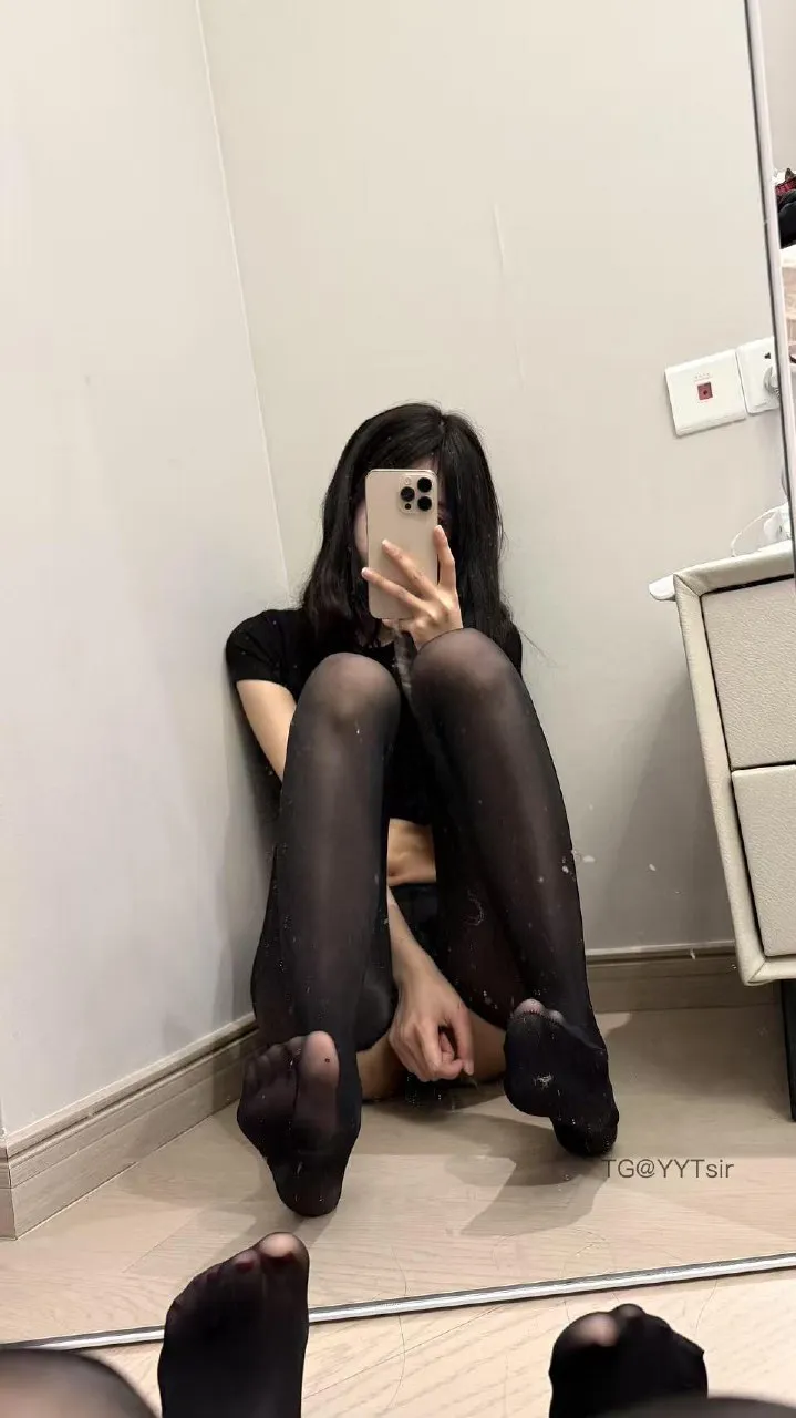 哈吉香M一只香 - 抖音 最新铁粉空间制服热舞合集 [255P220V-1.31GB]