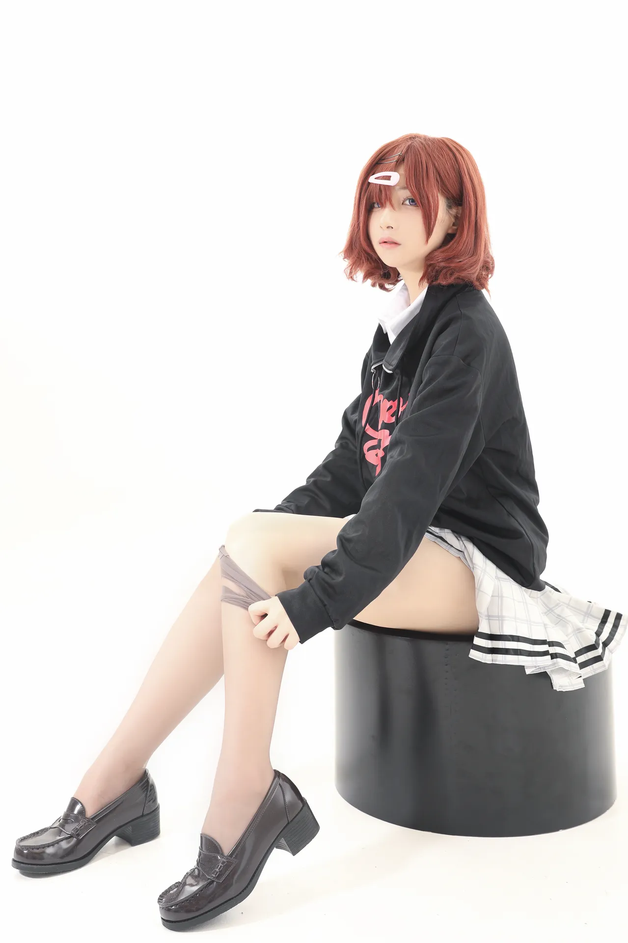 幼愛Youmeko - 樋口円香灰丝 [25P-139MB]