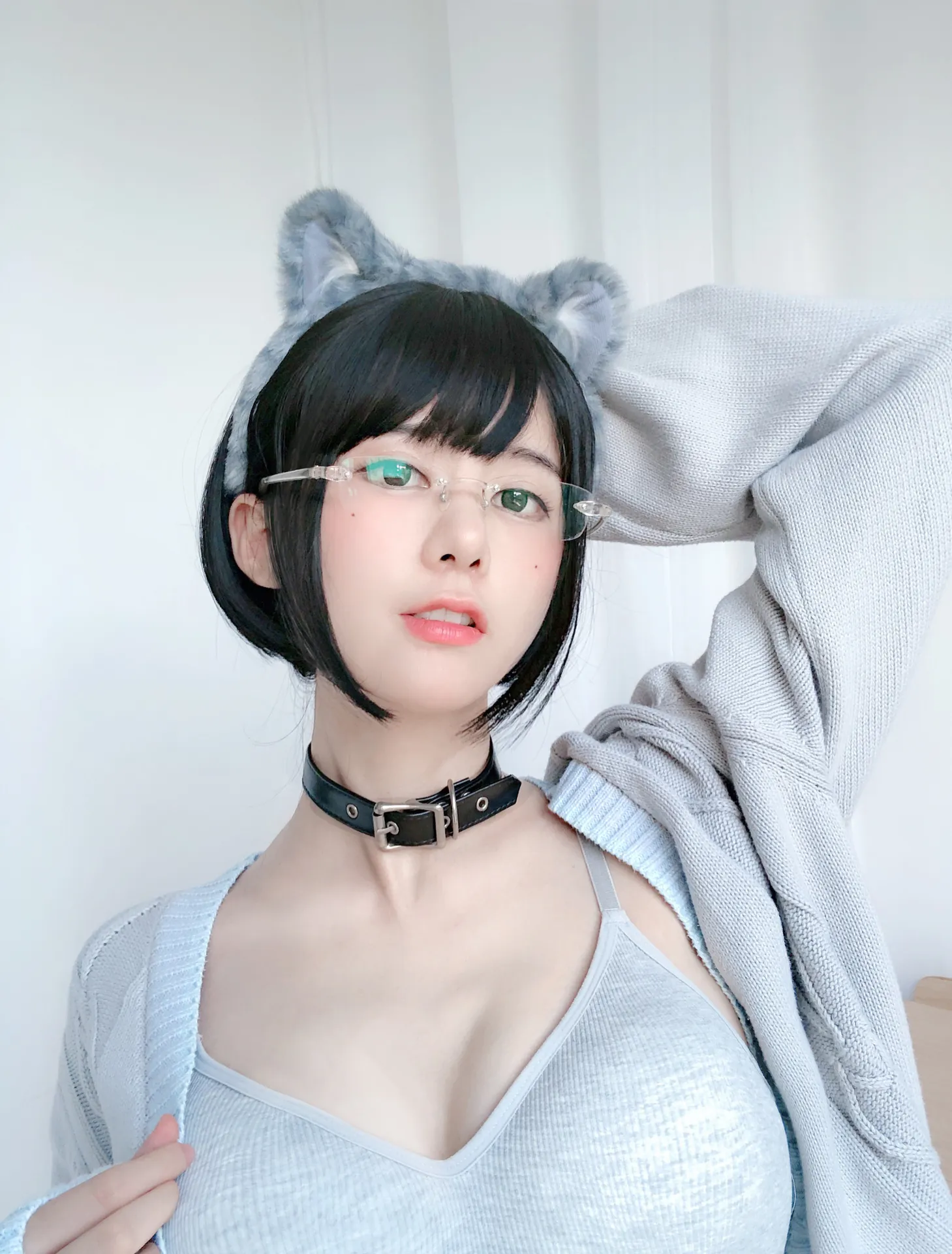 眼酱大魔王w - 黑丝ol 猫耳 [13P-72MB]