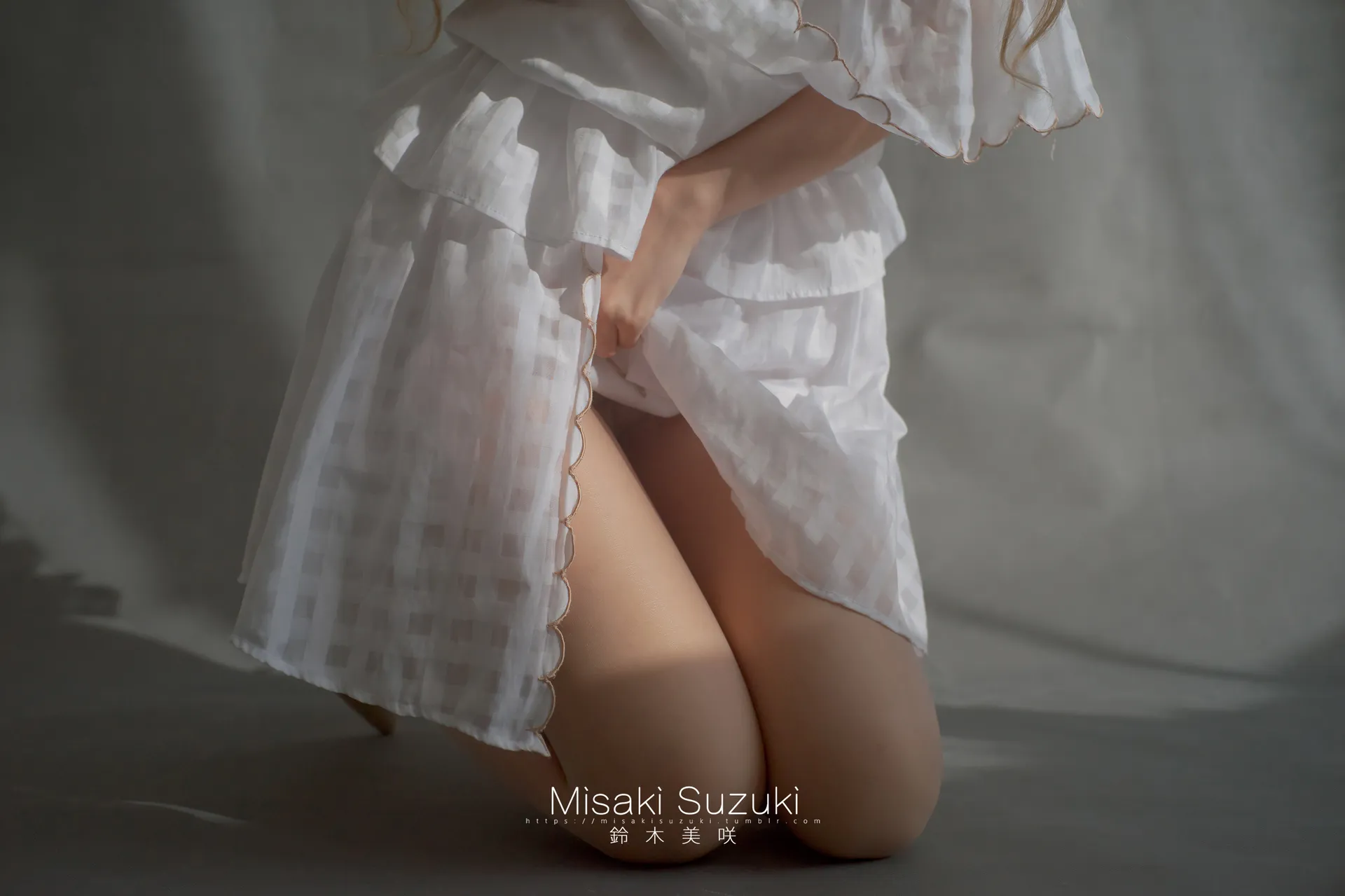 铃木美咲MisakiSuzuki - 铃木美咲(Misaki Suzuki) 悄悄靠近我的小恶魔美少女3 32P+1V [32P1V-1.94GB]