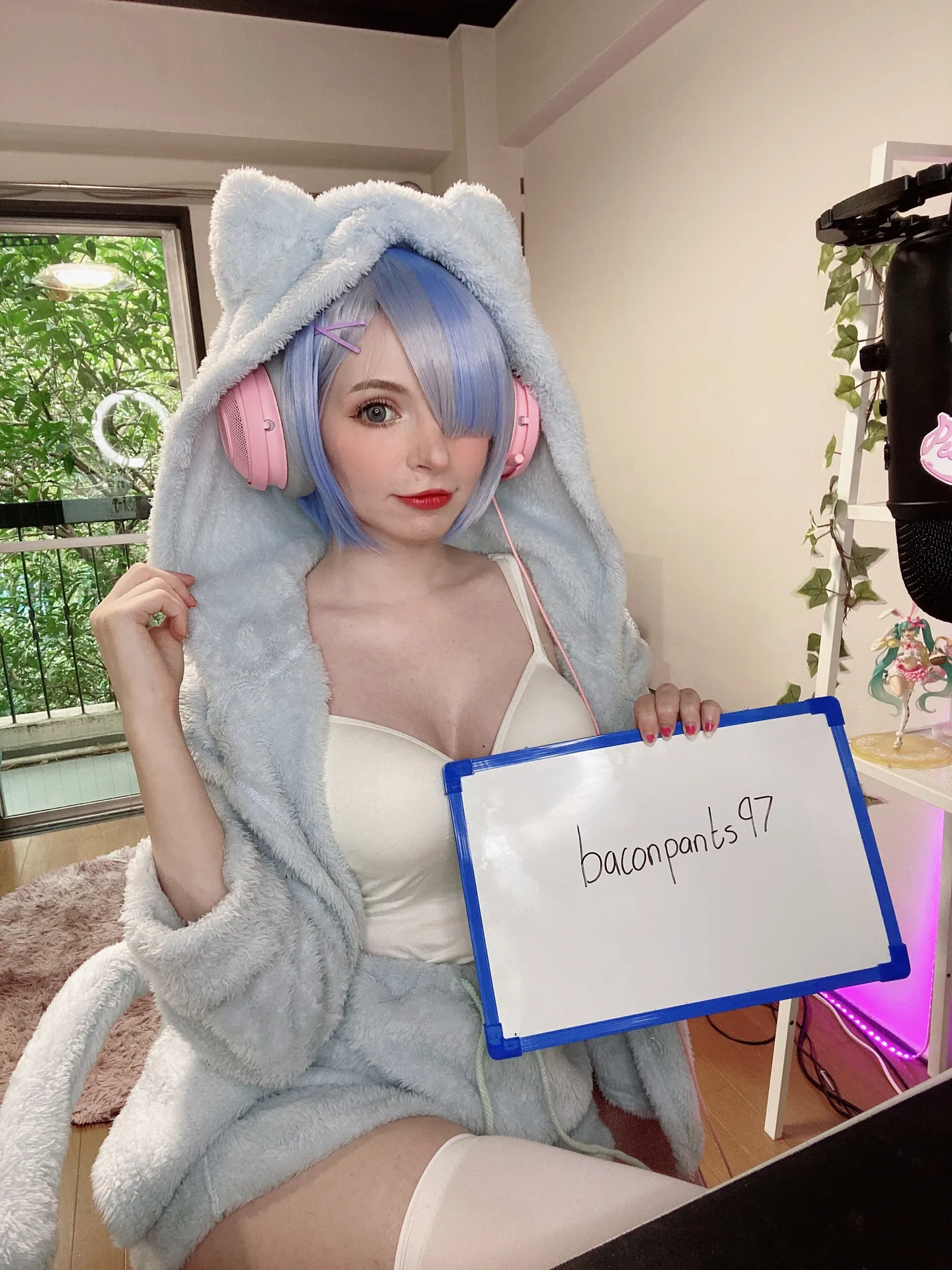 Peach milky - Fansigns (Mirrored) [65P-363MB]