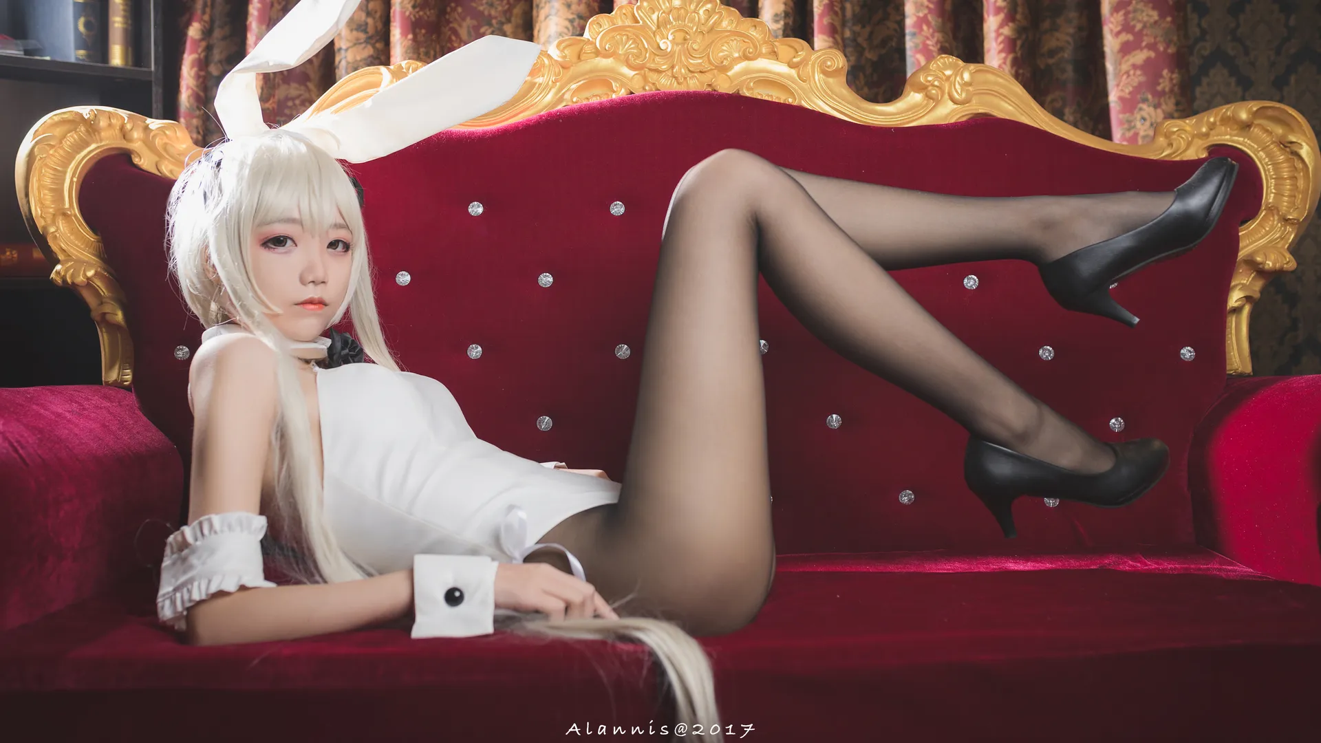 五更百鬼 - 兔女郎（11P） [11P-132MB]