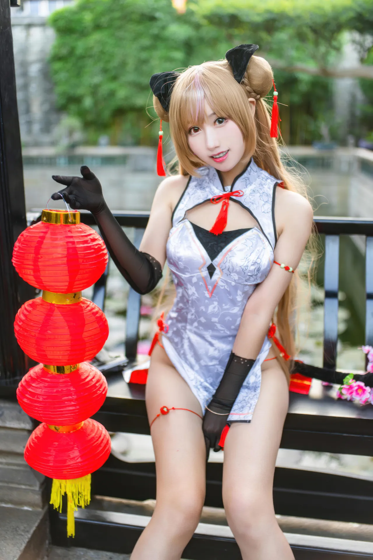 羽生三未 - 少女前线 MK23·蜂糖花 [18P-267MB]
