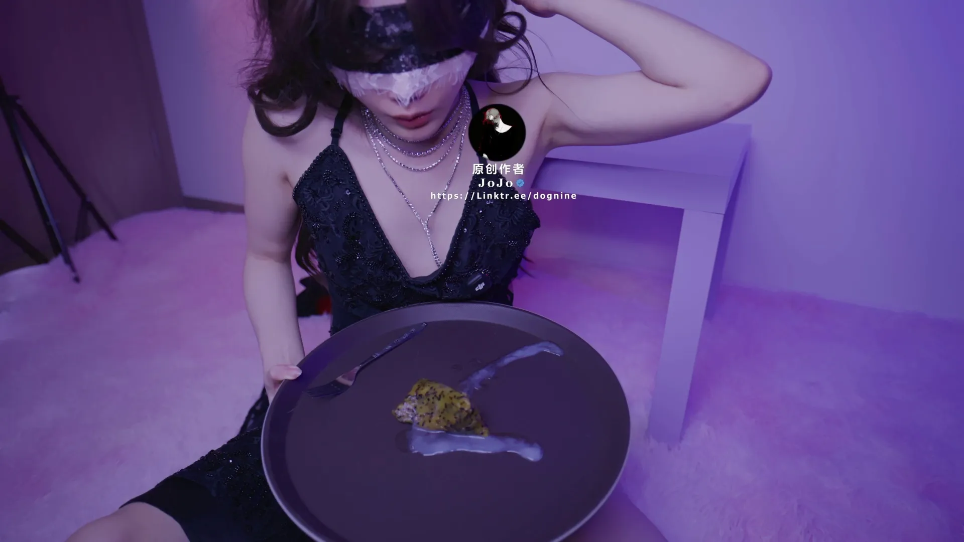 Joioio_犬九o - 端午节当然要吃精液粽子啦！ [0P1V-1.97GB]