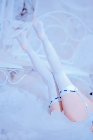晕崽Zz – 蕾姆 [30P-140MB]