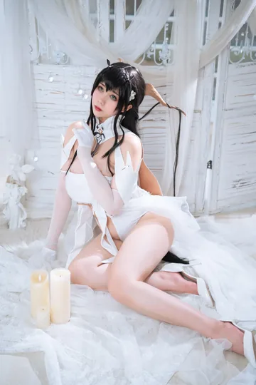 魅瞳Meroko – 碧蓝航线 不挠 [53P-715MB]