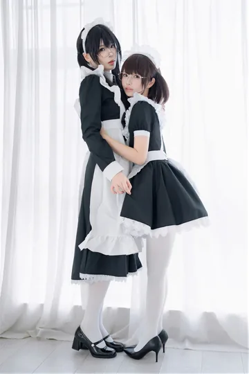 轩萧学姐&十万珍吱伏特 – 双人女仆 [110P1V-1.53GB]