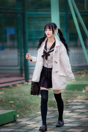 神楽坂真冬 – 捆绑 [234P1V-3.82GB]