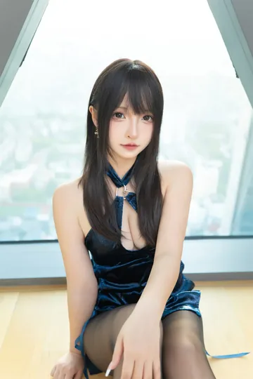 神楽坂真冬 – 蓝衣旗袍 [75P2V-309MB]