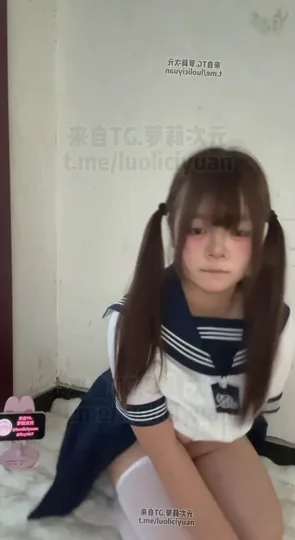 兔宝 – 750独家定制 巨乳萝莉双马尾白丝jk制服 双手比耶揉胸诱惑 [0P1V-446MB]