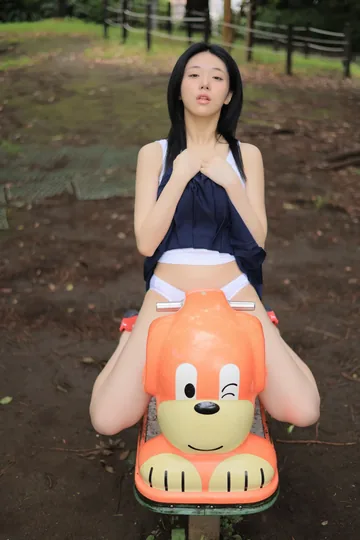 Yeon Woo – Panty-ra [175P-2.21GB]