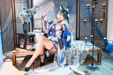 洛璃 LoLiSAMA – 驭空 [76P-1.42GB]