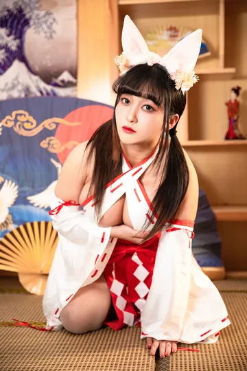洛璃 LoLiSAMA – 巫女2.0 [78P-1.33GB]