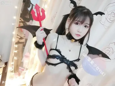 发条少女 – _2 yoyou茶茶moon 与闺蜜三人私拍套图 285P [4P-21MB]