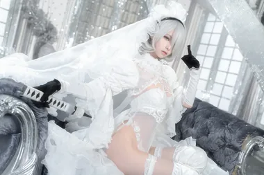 坂坂白 – 0 TwoB 花嫁 [20P-488MB]
